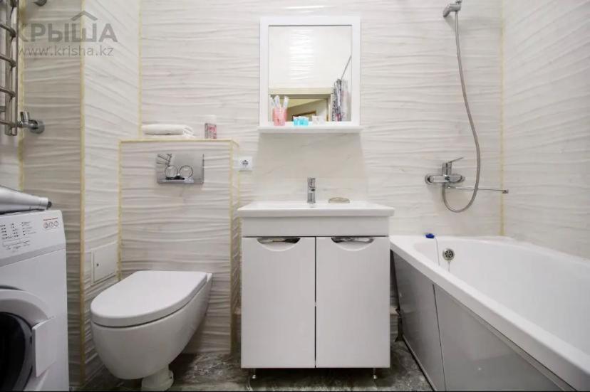 Жк Атамекен В Элитном Районе, 2 Комнатная Almaty Extérieur photo